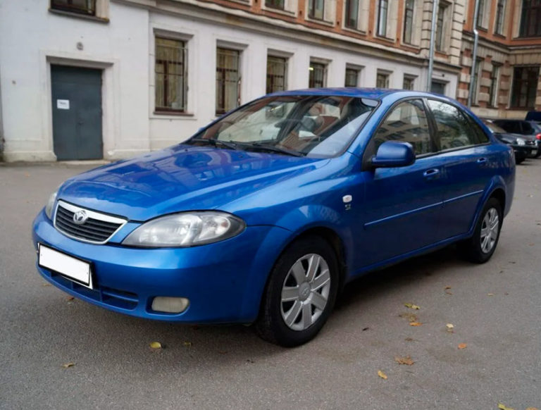 Машина daewoo gentra фото